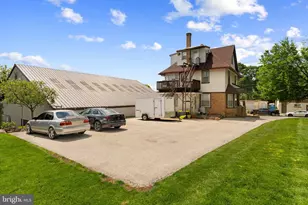 11 E Spring Ave, Ardmore, PA 19003 - Photo 7