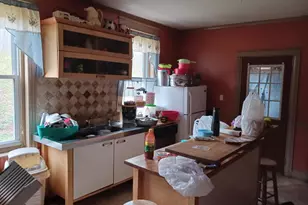 819 W Elm St, Norristown, PA 19401 - Photo 17