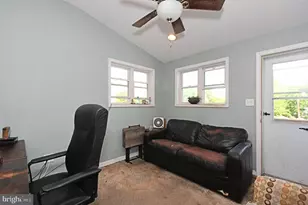 64 Diamond St, Souderton, PA 18964 - Photo 19