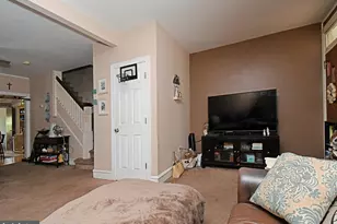 64 Diamond St, Souderton, PA 18964 - Photo 7