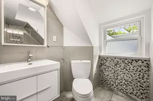 138 Merion Ave, Narberth, PA 19072 - Photo 33