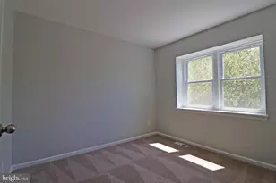 141 Azalea Cir, Royersford, PA 19468 - Photo 17