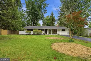 6326 Farmar Ln, Flourtown, PA 19031 - Photo 1