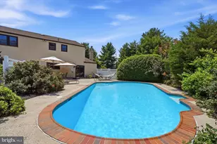 1325 Deflavis Cir, Blue Bell, PA 19422 - Photo 15