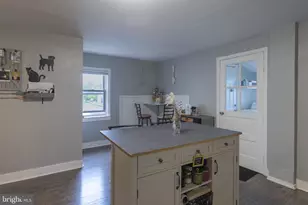 957 W 6th St, Lansdale, PA 19446 - Photo 11