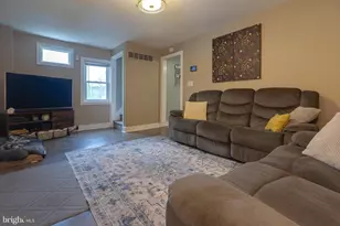 957 W 6th St, Lansdale, PA 19446 - Photo 7