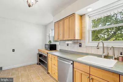1724 Kendrick Lane, Norristown, PA 19401 - Photo 11
