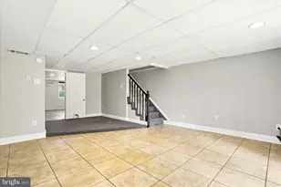 1724 Kendrick Ln, Norristown, PA 19401 - Photo 17