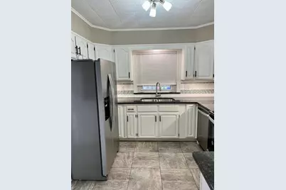 371 N Charlotte Street, Pottstown, PA 19464 - Photo 13