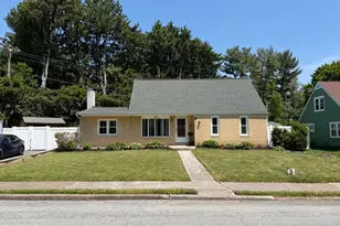 230 Oxford Cir, West Norriton, PA 19403 - Photo 1