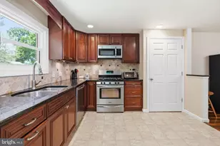230 Oxford Cir, West Norriton, PA 19403 - Photo 23