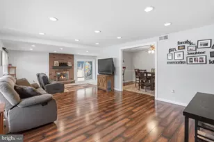 230 Oxford Cir, West Norriton, PA 19403 - Photo 7