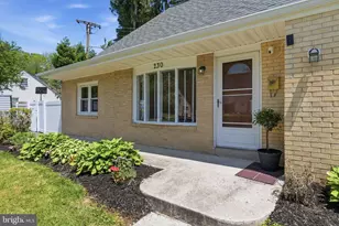 230 Oxford Cir, West Norriton, PA 19403 - Photo 5
