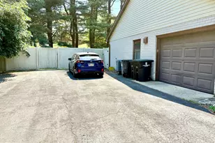 1210 Mettler Rd, Huntingdon Valley, PA 19006 - Photo 11