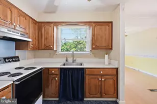 1064 Allentown Rd, Lansdale, PA 19446 - Photo 17