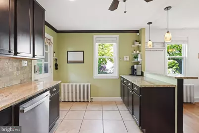 326 E 10th Avenue, Conshohocken, PA 19428 - Photo 11