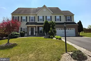 5 Camelot Way, Harleysville, PA 19438 - Photo 1