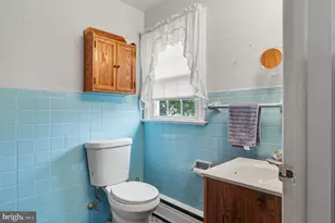 1085 N Washington St, Pottstown, PA 19464 - Photo 9