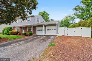 1085 N Washington St, Pottstown, PA 19464 - Photo 3