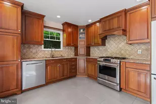 123 Shoal Creek Dr, Blue Bell, PA 19422 - Photo 19