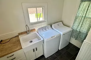 203 Summit Ave, Conshohocken, PA 19428 - Photo 11