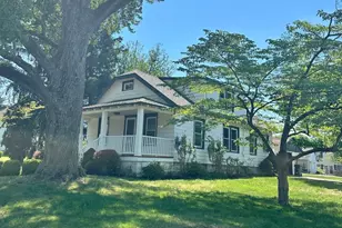 203 Summit Ave, Conshohocken, PA 19428 - Photo 1