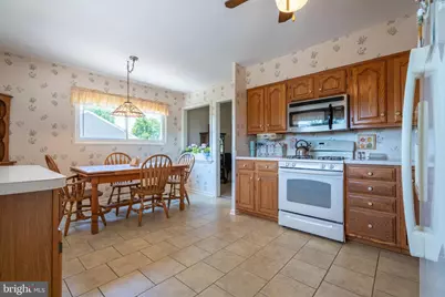 167 E Valley Forge Road, King of Prussia, PA 19406 - Photo 21