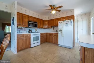 167 E Valley Forge Rd, King of Prussia, PA 19406 - Photo 19