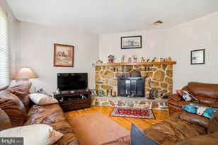 23 Hausman Rd, Green Lane, PA 18054 - Photo 9