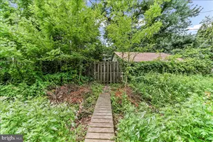 4 E Lodges Ln, Bala Cynwyd, PA 19004 - Photo 47