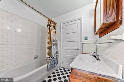 4 E Lodges Lane, Bala Cynwyd, PA 19004 - Photo 27