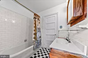 4 E Lodges Ln, Bala Cynwyd, PA 19004 - Photo 27