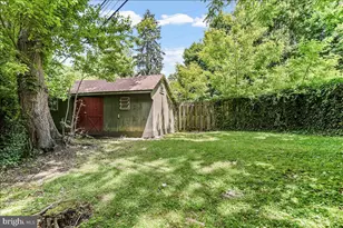 4 E Lodges Ln, Bala Cynwyd, PA 19004 - Photo 21
