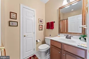 4646 Logan Ct, Schwenksville, PA 19473 - Photo 23