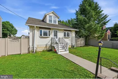 218 N Sylvania Avenue, Jenkintown, PA 19046 - Photo 1