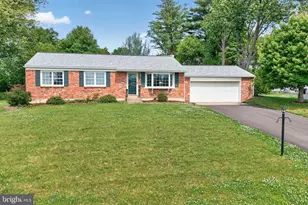 3207 Sharon Ln, Norristown, PA 19403 - Photo 1