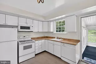 3207 Sharon Ln, Norristown, PA 19403 - Photo 25