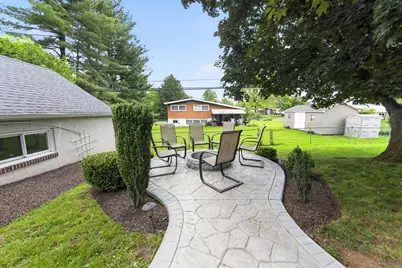 1649 Muhlenburg Drive, Blue Bell, PA 19422 - Photo 9