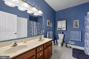 8 Stuart Dr, Norristown, PA 19401 - Photo 25
