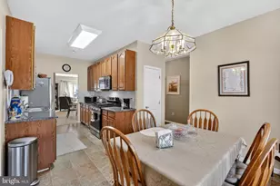 8 Stuart Dr, Norristown, PA 19401 - Photo 15