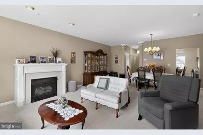8 Stuart Drive #8, Norristown, PA 19401 - Photo 3