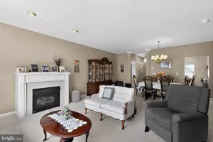 8 Stuart Dr, Norristown, PA 19401 - Photo 3