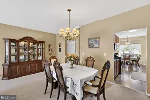 8 Stuart Dr, Norristown, PA 19401 - Photo 13