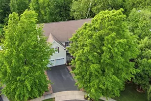 2780 Honeysuckle Ln, Huntingdon Valley, PA 19006 - Photo 11