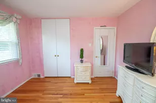 911 Thornton Rd, Horsham, PA 19044 - Photo 25