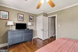 1720 Locust St, Norristown, PA 19401 - Photo 17