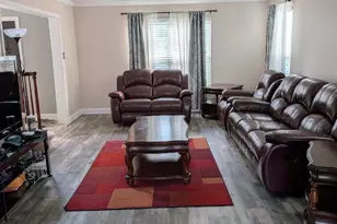 611 Tall Pines Ln, Horsham, PA 19044 - Photo 5
