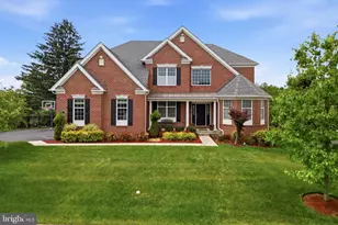 472 Caldwell Ln, Horsham, PA 19044 - Photo 1