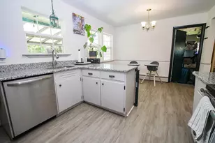 1017 Sycamore Dr, Pottstown, PA 19464 - Photo 13