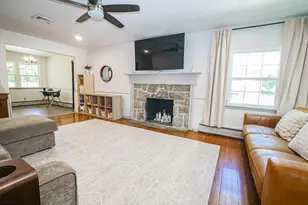 1017 Sycamore Dr, Pottstown, PA 19464 - Photo 7